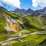Alpinea Mottaret, 2 A 4 Pers * Méribel